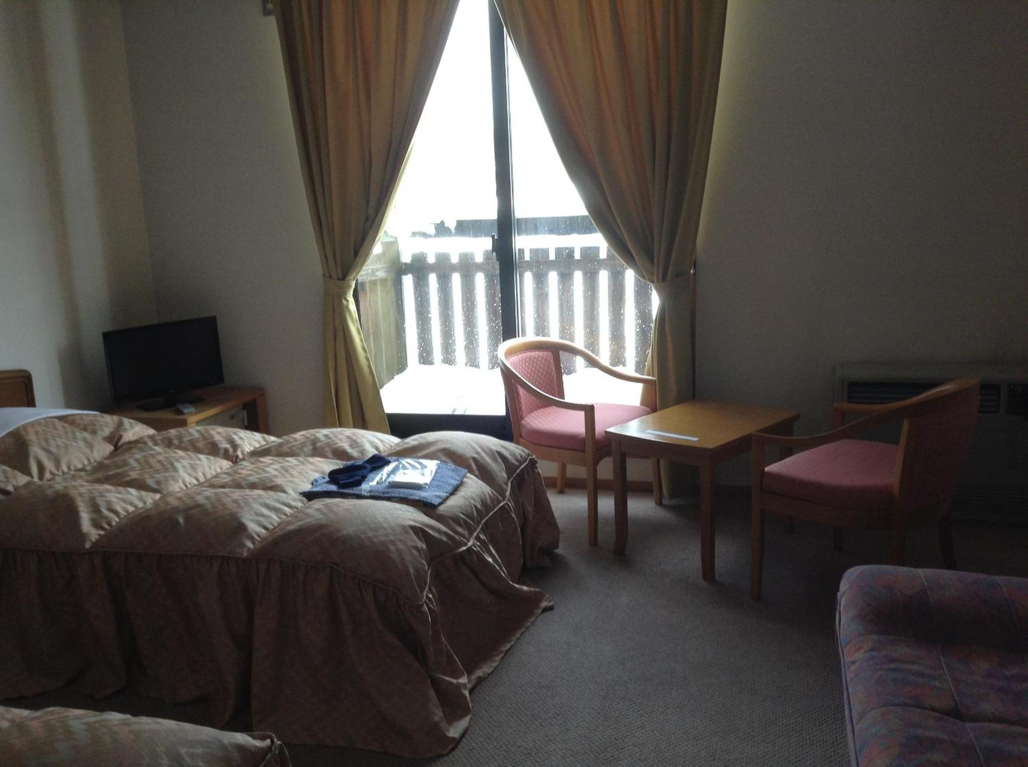 Hakuba Alpine Hotel Exterior foto